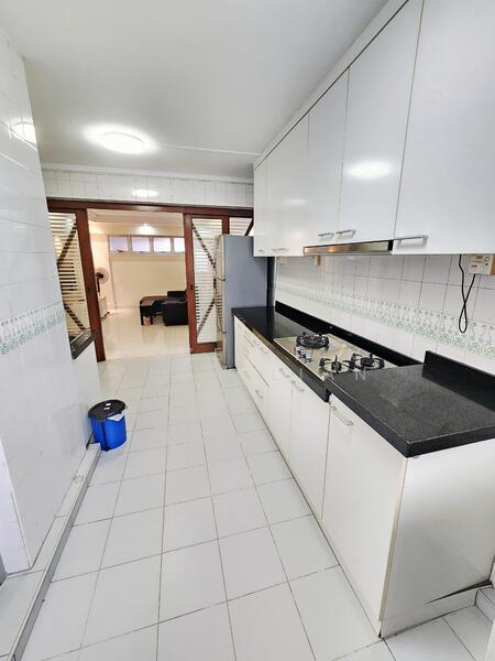 For Rent - 396 Tampines Avenue 7
