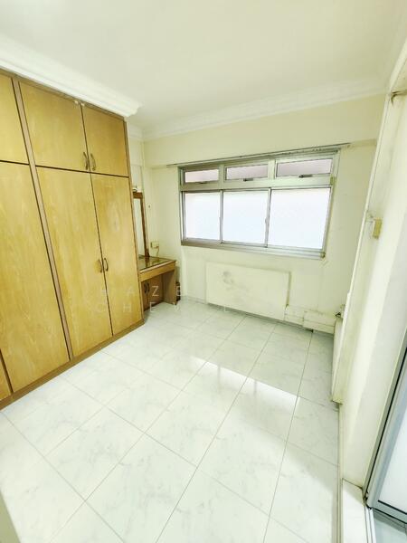 For Rent - 396 Tampines Avenue 7