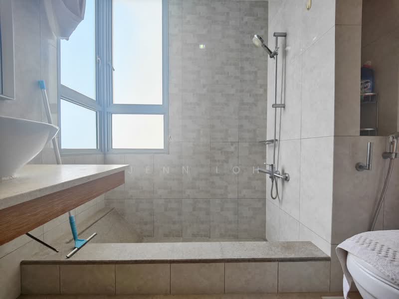 For Rent - The Lakeshore