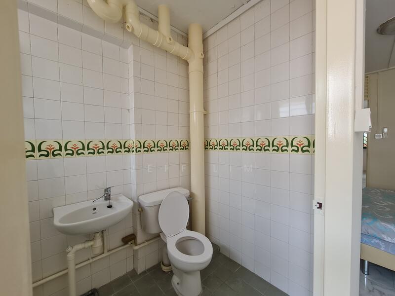 712 Jurong West Street 71, 712 Jurong West Street 71, Room Rental, 300 sqft, HDB Flat For Rent, by Jeff Lim, 24069090 - PropertyGuru.com.sg