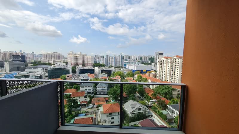 Stirling Residences, 21 Stirling Road, 2 Bedrooms, 635 sqft, Condominium For Rent, by Audrey Lim, 24069631 - View from living room and all bedrooms - PropertyGuru.com.sg