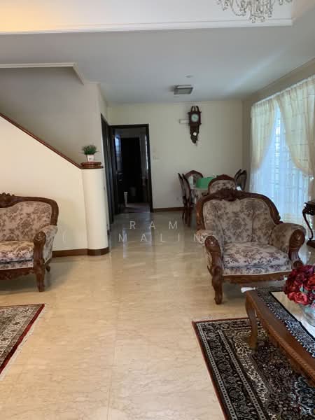 Mera Terrace, Seagull Walk, 4 Bedrooms, 3,200 sqft, Corner Terrace For Sale, by Ram (Ramalingam), 24070329 - PropertyGuru.com.sg