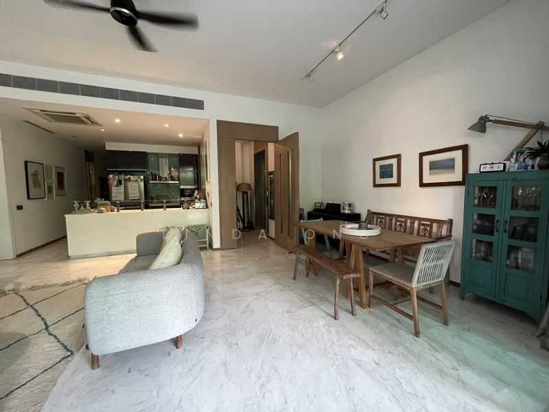 Orange Grove Residences, 29 Orange Grove Road, 4 Bedrooms, 2,379 sqft, Condominium For Rent, by Linda Ong, 24070603 - Very spacious living room and high ceiling est 3.4 m .  - PropertyGuru.com.sg