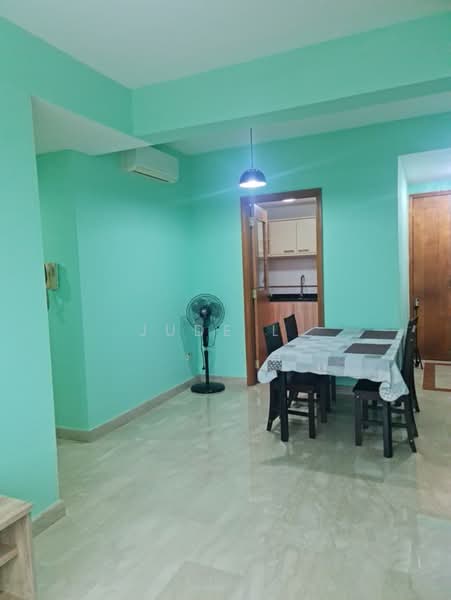 Guilin View, 26 Bukit Batok Street 52, 2 Bedrooms, 860 sqft, Condominium For Rent, by Jude L., 24070895 - PropertyGuru.com.sg