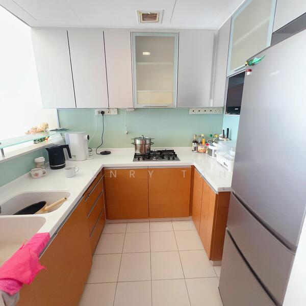 Strata Apartment For Sale at S$ 2,345,200 | PropertyGuru Singapore