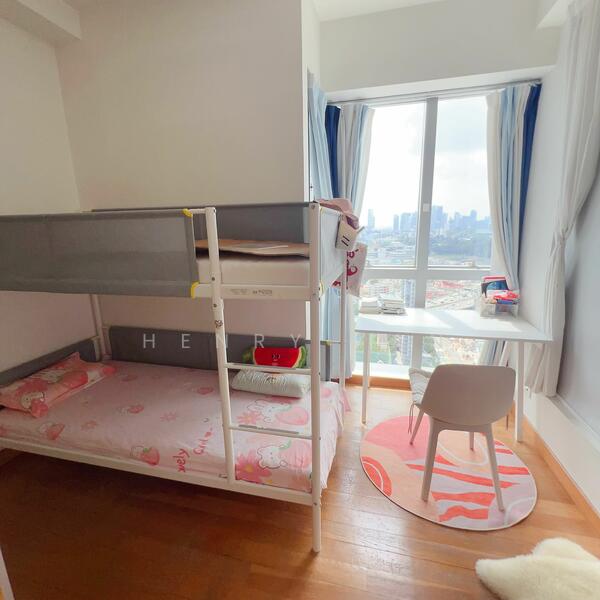 Strata Apartment For Sale at S$ 2,345,200 | PropertyGuru Singapore