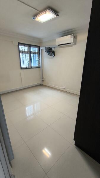 For Rent - 34 Whampoa West