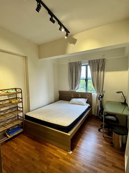 West Bay Condo, 50 West Coast Crescent, 2 Bedrooms, 1,217 sqft, Condominium For Rent, by Janet Leow, 24072041 - PropertyGuru.com.sg