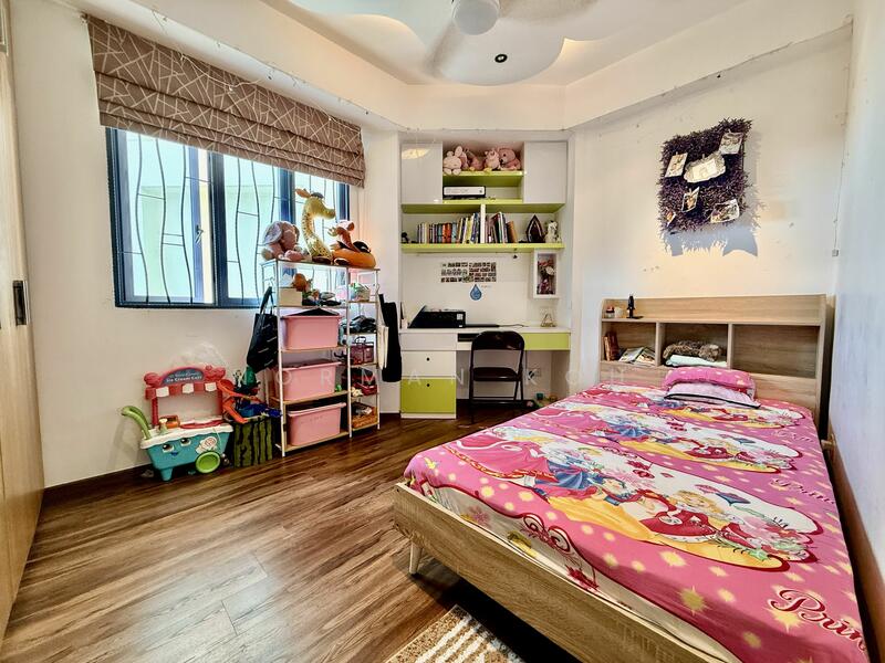 For Sale - Sanctuary Green