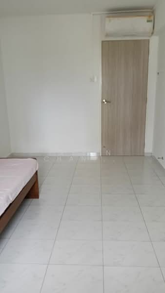 898A Tampines Street 81, 898A Tampines Street 81, Room Rental, 150 sqft, HDB Flat For Rent, by Jaslyn Chan Ai Lian, 24074280 - PropertyGuru.com.sg