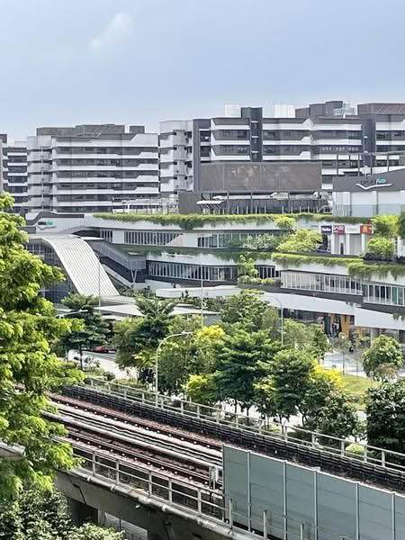 Yishun Sapphire, 42 Canberra Drive, Sembawang / Yishun, 2 Bedrooms, 1,023 sqft, Condominium For Rent, by Anthony Lee, 24074337 - Canberra MRT station - PropertyGuru.com.sg