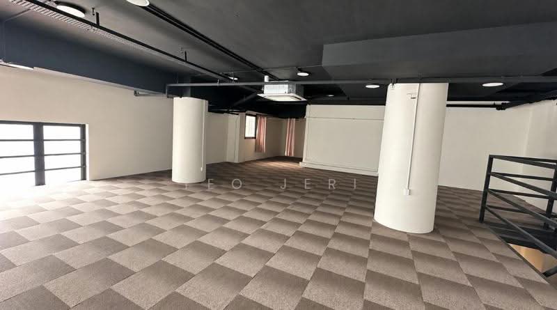 BS Centre, 243 Alexandra Road, Alexandra / Commonwealth, 8,433 sqft, Light Industrial (B1) For Rent, by Teo Jeri, 24074481 - CommercialGuru.com.sg
