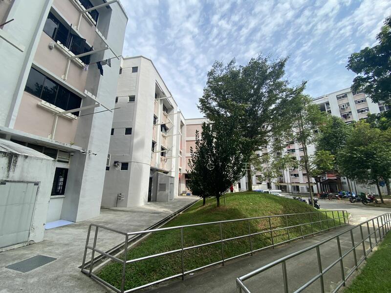 214 Jurong East Street 21, 214 Jurong East Street 21, Boon Lay / Jurong / Tuas, 1,615 sqft, Shop / Shophouse For Sale, by Lisa Ong 王镁侥, 24074737 - CommercialGuru.com.sg
