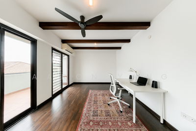 For Sale - Opera Estate Freehold Terrace | 2.5 Sty | Piling Previously Done