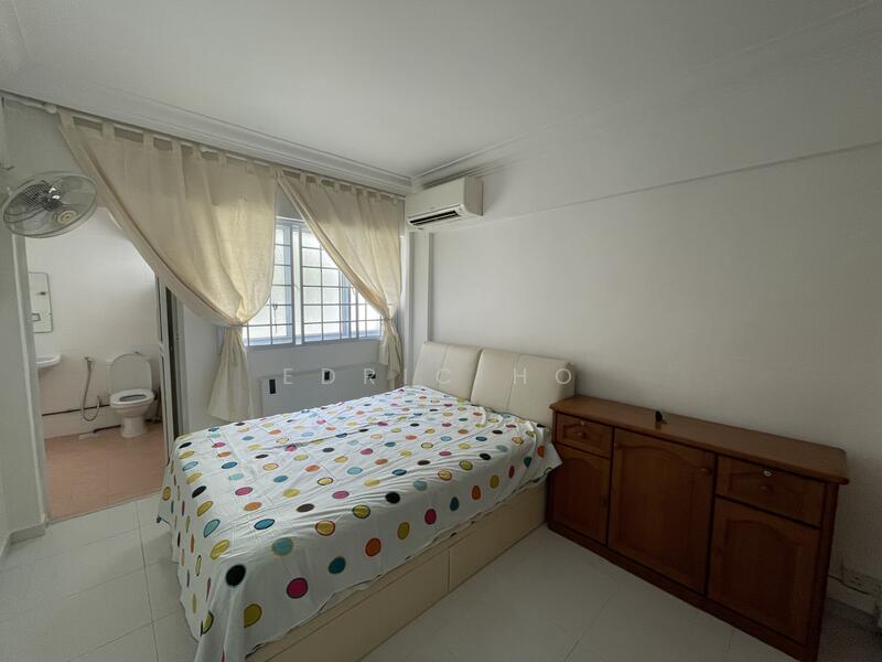 516 Jurong West Street 52, 516 Jurong West Street 52, Boon Lay / Jurong / Tuas, 2 Bedrooms, 796 sqft, HDB Flat For Rent, by Edric Ho, 24077310 - PropertyGuru.com.sg