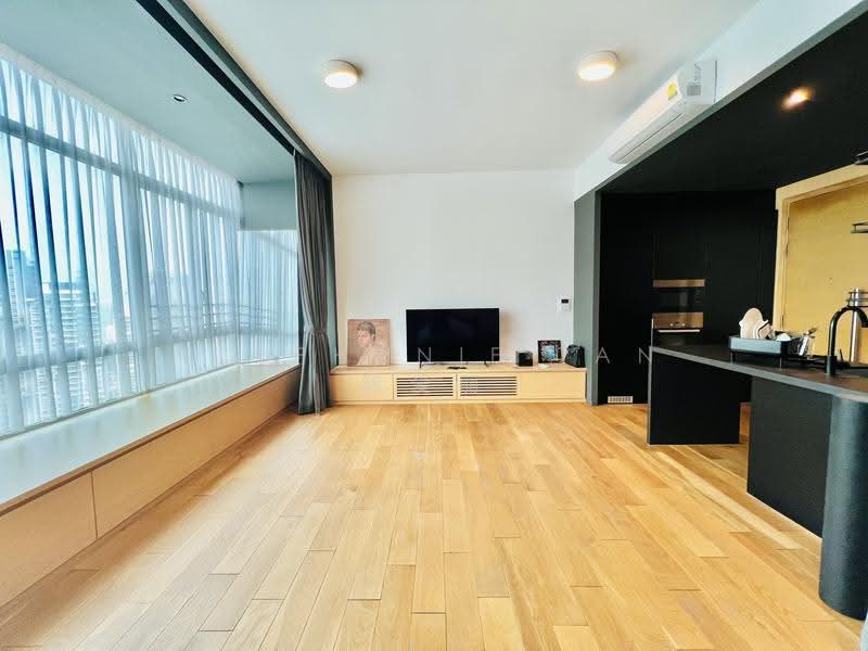 Martin Place Residences, 6 Martin Place, Orchard / River Valley, 1 Bedroom, 592 sqft, Condominium For Sale, by Stephanie Tan 陈爱丽, 24077590 - Living Room - PropertyGuru.com.sg