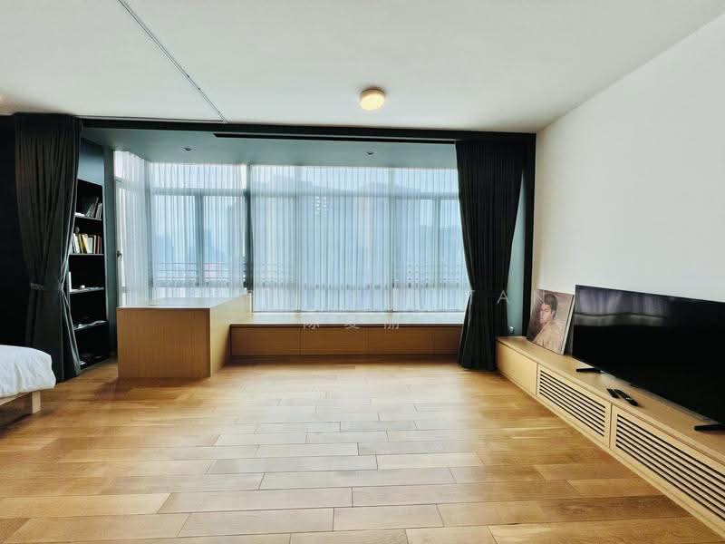 Martin Place Residences, 6 Martin Place, Orchard / River Valley, 1 Bedroom, 592 sqft, Condominium For Sale, by Stephanie Tan 陈爱丽, 24077590 - Living Room - PropertyGuru.com.sg