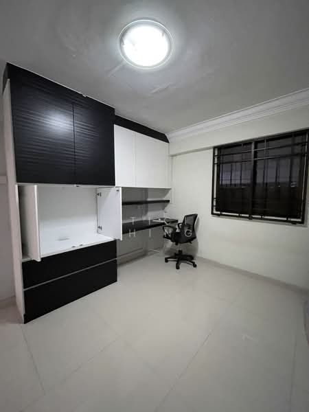 301 Jurong East Street 32, 301 Jurong East Street 32, 2 Bedrooms, 742 sqft, HDB Flat For Rent, by Leticia Ching, 24078432 - PropertyGuru.com.sg