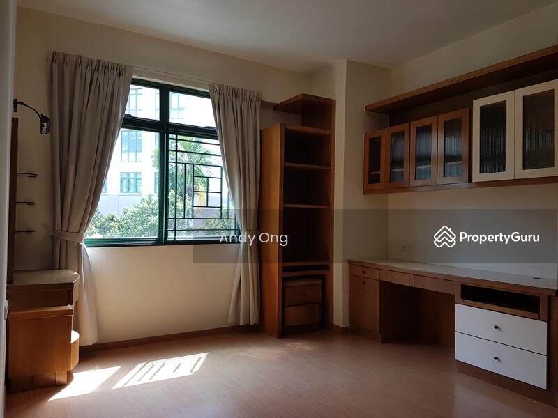 For Rent - Signature Park