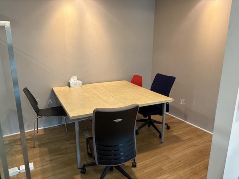 Beautifully fitted, Bright Unit, Raffles Place, , 1,346 sqft, Office For Rent, by David Toh (卓宏森), 24080215 - CommercialGuru.com.sg