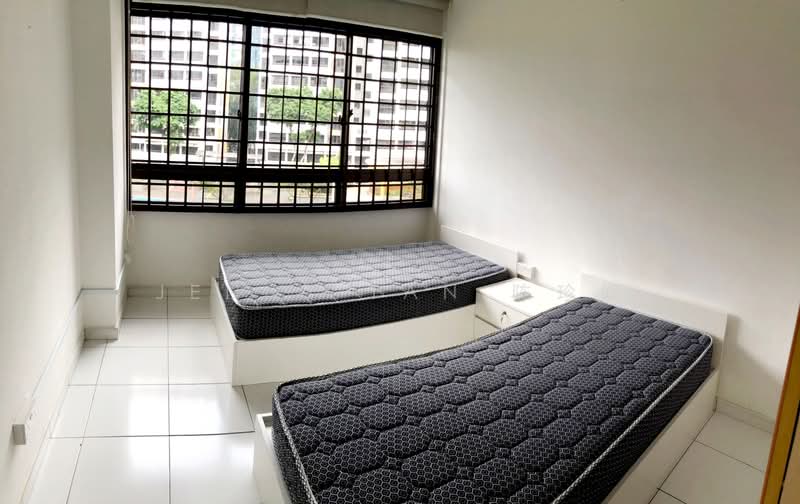 639 Choa Chu Kang Street 64, 639 Choa Chu Kang Street 64, 3 Bedrooms, 1,303 sqft, HDB Flat For Rent, by Jenny Tan, 24080762 - PropertyGuru.com.sg