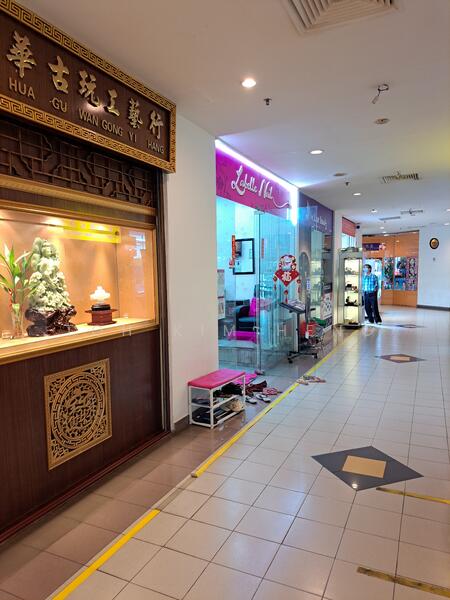 The Bencoolen, 180A Bencoolen Street, 129 sqft, Mall Shop For Sale, by Toh Kim Heng, 24082064 - CommercialGuru.com.sg