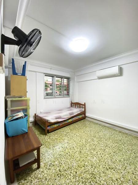 43 Holland Drive, 43 Holland Drive, Tanglin / Holland / Bukit Timah, Room Rental, 148 sqft, HDB Flat For Rent, by Esther Tan, 24083622 - PropertyGuru.com.sg