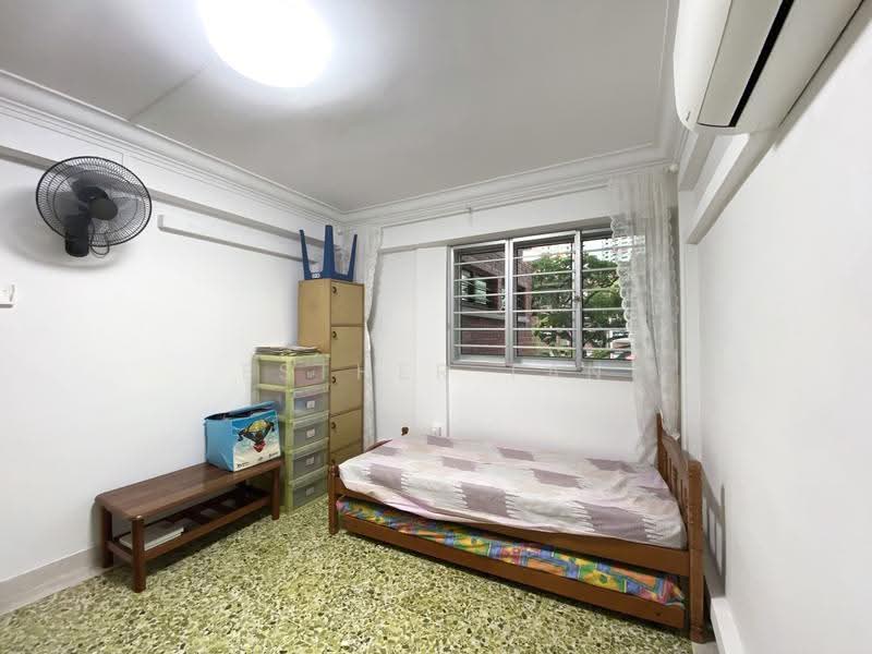 43 Holland Drive, 43 Holland Drive, Tanglin / Holland / Bukit Timah, Room Rental, 148 sqft, HDB Flat For Rent, by Esther Tan, 24083622 - PropertyGuru.com.sg