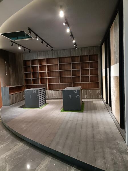 Well renovated businesses space ideal for office cum storage Near Mattar MRT, Kallang Pudding Road, 3,466 sqft, Office For Rent, by Chong Ming Siong Robin, 24083651 - Storage area - CommercialGuru.com.sg