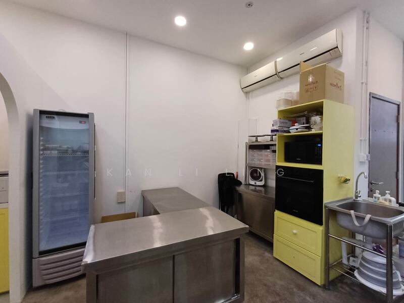 Vibes @ East Coast, 308 Telok Kurau Road, 312 sqft, Shop / Shophouse For Rent, by Kan Li Ling, 24084261 - CommercialGuru.com.sg