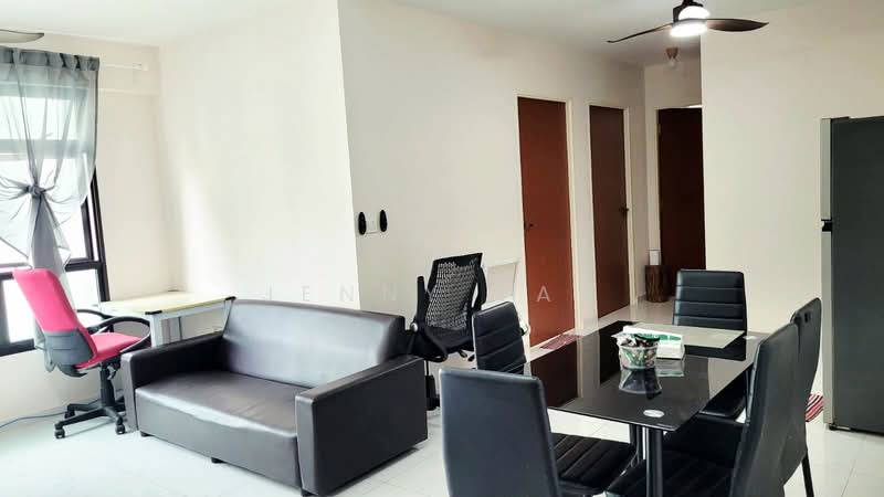 818A Choa Chu Kang Avenue 1, 818A Choa Chu Kang Avenue 1, 3 Bedrooms, 1,305 sqft, HDB Flat For Rent, by Jenny Tan, 24085073 - PropertyGuru.com.sg