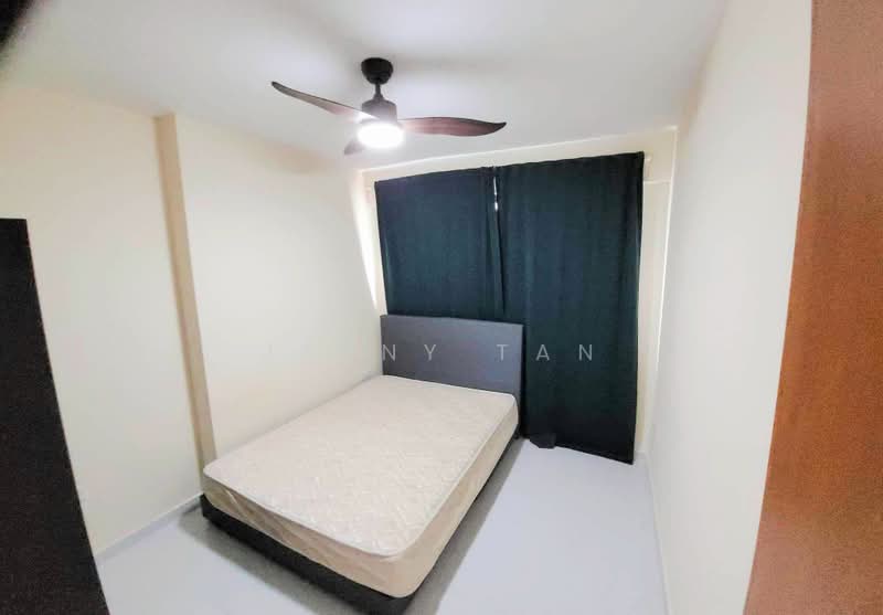 818A Choa Chu Kang Avenue 1, 818A Choa Chu Kang Avenue 1, 3 Bedrooms, 1,305 sqft, HDB Flat For Rent, by Jenny Tan, 24085073 - PropertyGuru.com.sg