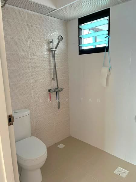818A Choa Chu Kang Avenue 1, 818A Choa Chu Kang Avenue 1, 3 Bedrooms, 1,305 sqft, HDB Flat For Rent, by Jenny Tan, 24085073 - PropertyGuru.com.sg