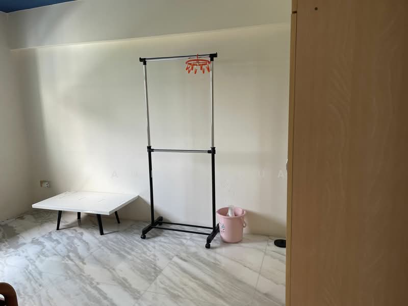 60 Teban Gardens Road, 60 Teban Gardens Road, Room Rental, 300 sqft, HDB Flat For Rent, by Annie Chua, 24085245 - PropertyGuru.com.sg