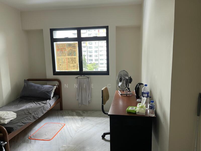 60 Teban Gardens Road, 60 Teban Gardens Road, Room Rental, 300 sqft, HDB Flat For Rent, by Annie Chua, 24085245 - PropertyGuru.com.sg
