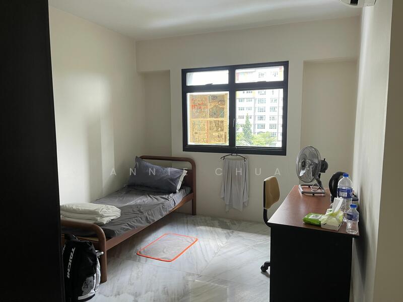 60 Teban Gardens Road, 60 Teban Gardens Road, Room Rental, 300 sqft, HDB Flat For Rent, by Annie Chua, 24085245 - PropertyGuru.com.sg