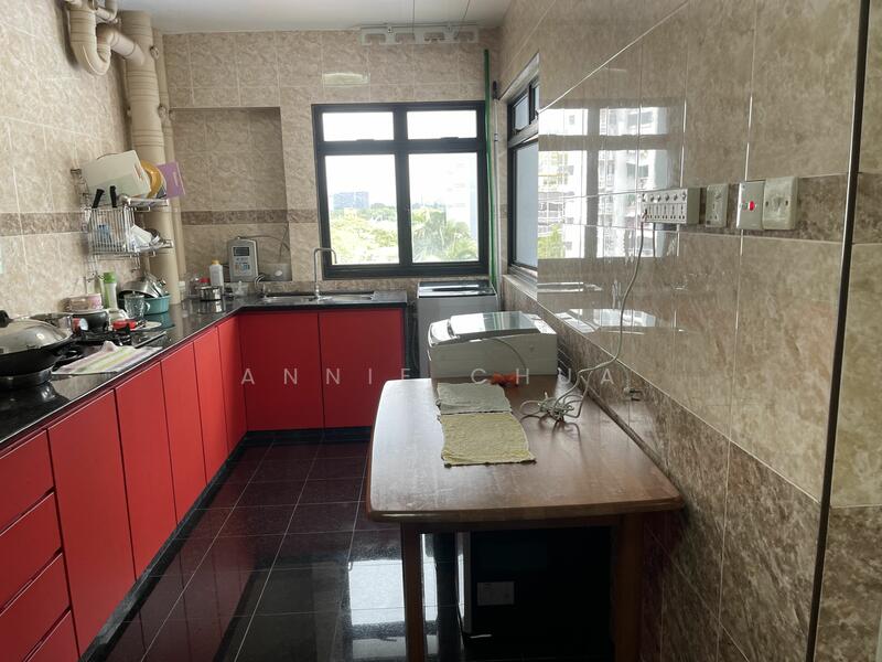 60 Teban Gardens Road, 60 Teban Gardens Road, Room Rental, 300 sqft, HDB Flat For Rent, by Annie Chua, 24085245 - PropertyGuru.com.sg