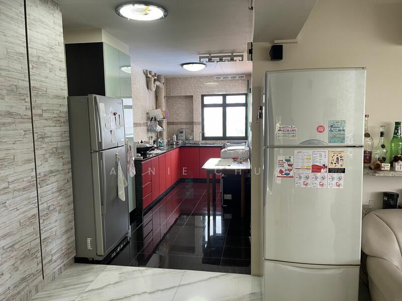 60 Teban Gardens Road, 60 Teban Gardens Road, Room Rental, 300 sqft, HDB Flat For Rent, by Annie Chua, 24085245 - PropertyGuru.com.sg
