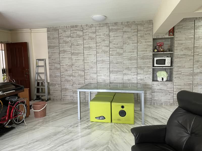60 Teban Gardens Road, 60 Teban Gardens Road, Room Rental, 300 sqft, HDB Flat For Rent, by Annie Chua, 24085245 - PropertyGuru.com.sg