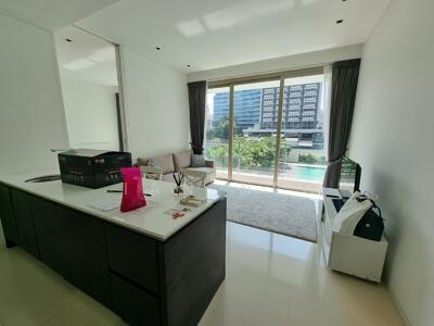 For Sale - Scotts Square