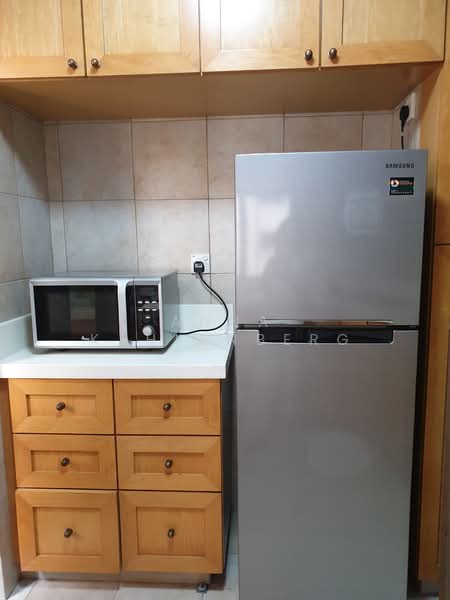 Heritage View, 8 Dover Rise, 2 Bedrooms, 969 sqft, Condominium For Sale, by Anna Kahlenberg, 24087054 - PropertyGuru.com.sg