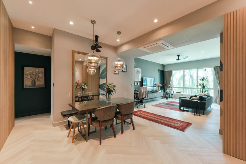 For Sale - Duchess Crest