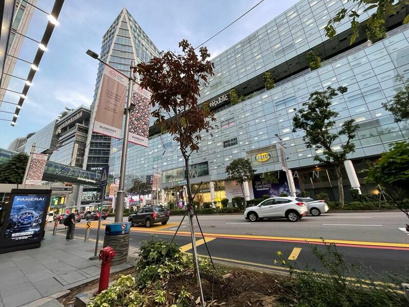 228 orchard road, 228 Orchard Road, Orchard / River Valley, 44,315 sqft, Mall Shop For Sale, by Yeong Wei Jian, 24089318 - CommercialGuru.com.sg