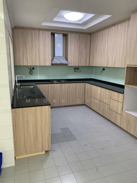 For Rent - Westlake Gardens