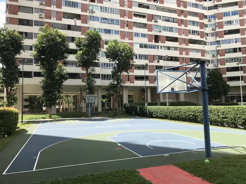 Pandan Valley, 3 Pandan Valley, 2 Bedrooms, 1,313 sqft, Condominium For Rent, by Pamela Lai, 24090032 - Basketball Court - PropertyGuru.com.sg