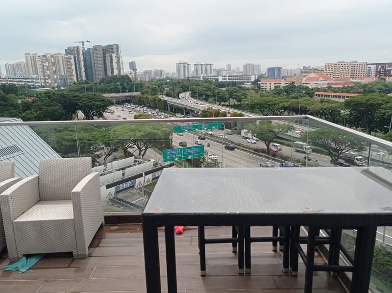 Suites @ Topaz, 3 Topaz Road, 2 Bedrooms, 1,464 sqft, Condominium For Rent, by Stan Sukhwant, 24091784 - PropertyGuru.com.sg