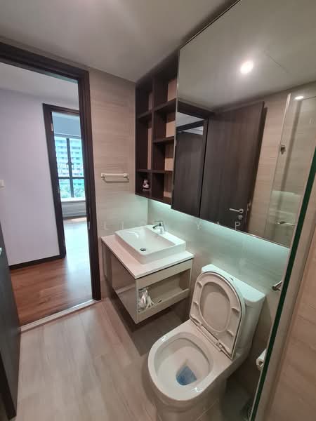 Lake Grande, 10 Jurong Lake Link, 2 Bedrooms, 818 sqft, Condominium For Rent, by Hillda Yap ヒルダー, 24093142 - PropertyGuru.com.sg
