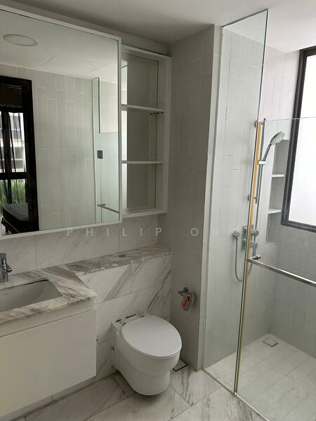 The Inflora Condominium For Sale at S$ 1,100,000 | PropertyGuru Singapore