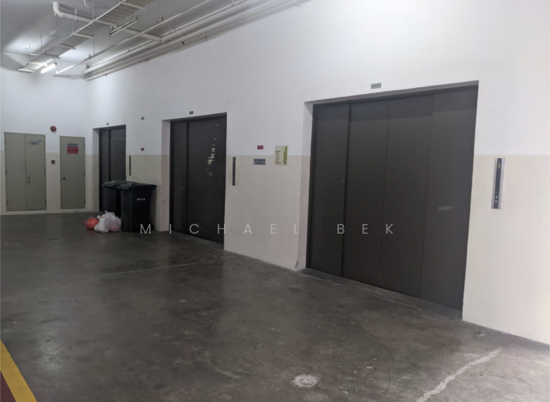 Unity Centre, 51 Bukit Batok Crescent, 1,862 sqft, Light Industrial (B1) For Rent, by Michael Bek, 24094444 - Cargo lift lobby - CommercialGuru.com.sg