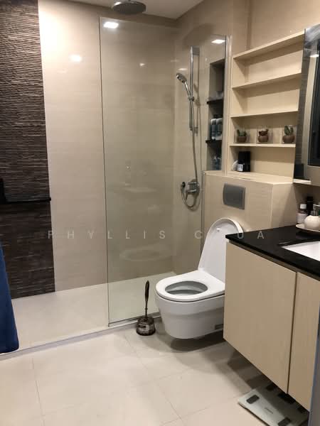 The Arte, 21 Jalan Raja Udang, 2 Bedrooms, 1,055 sqft, Condominium For Rent, by Phyllis Chua, 24096677 - Master bathroom - PropertyGuru.com.sg